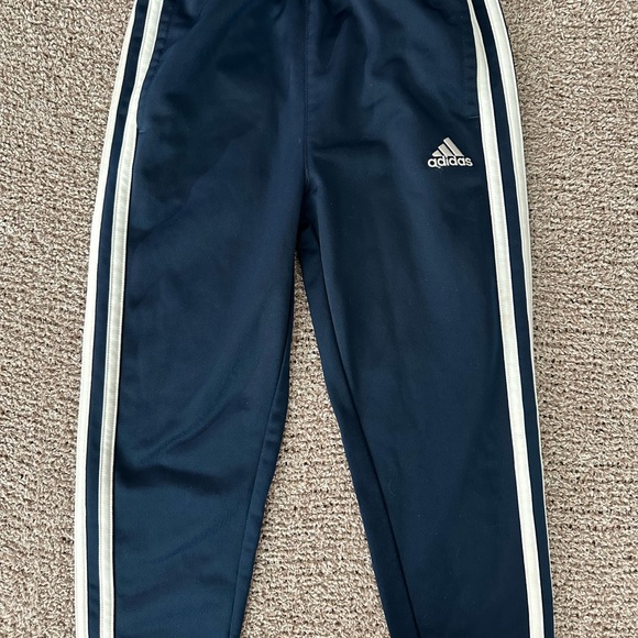 Adidas Kids Navy Tracksuit - Picture 6 of 6